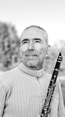 Alexis Ciesla - NB.jpg